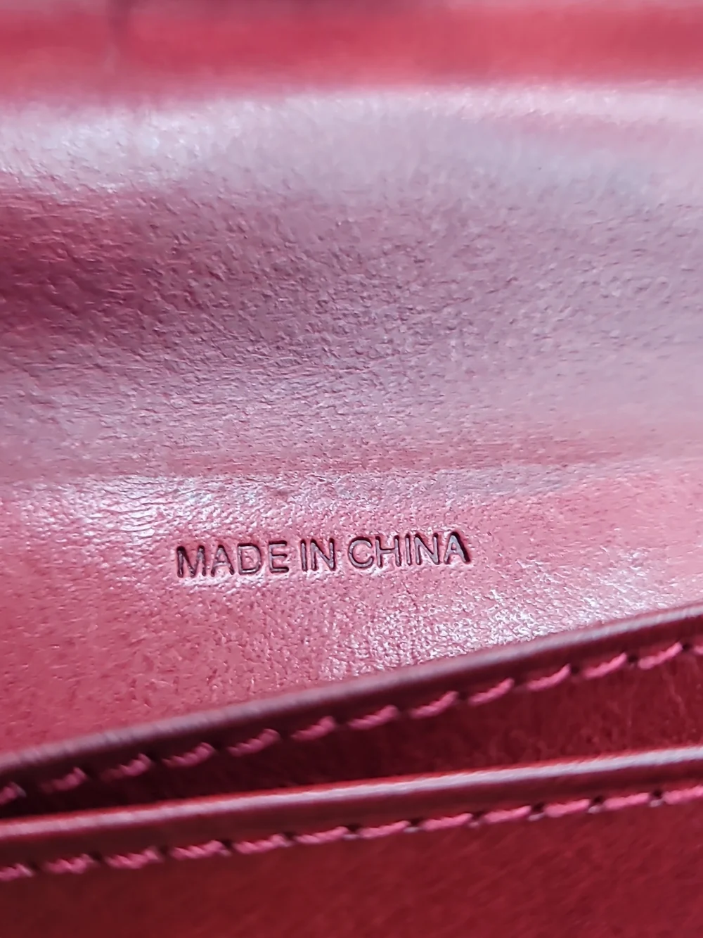 COACH Red Vintage Buffalo Calf Leather Continental Kisslock Wallet Preloved